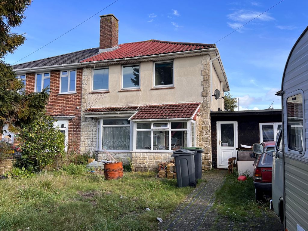 4 bed semidetached house for sale in Pettycot Crescent, Bridgemary, Gosport PO13, £285,000 Zoopla