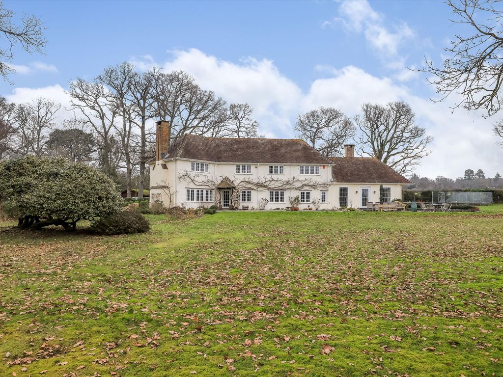 6 bed detached house for sale in Dock Lane, Beaulieu, Hampshire SO42