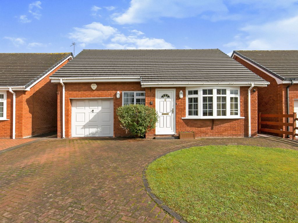 3 bed bungalow for sale in The Orchards, Connah's Quay, Deeside