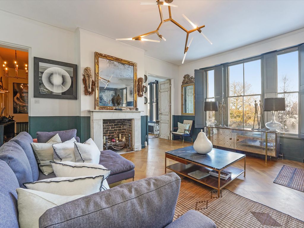 Copse Hill, London SW20