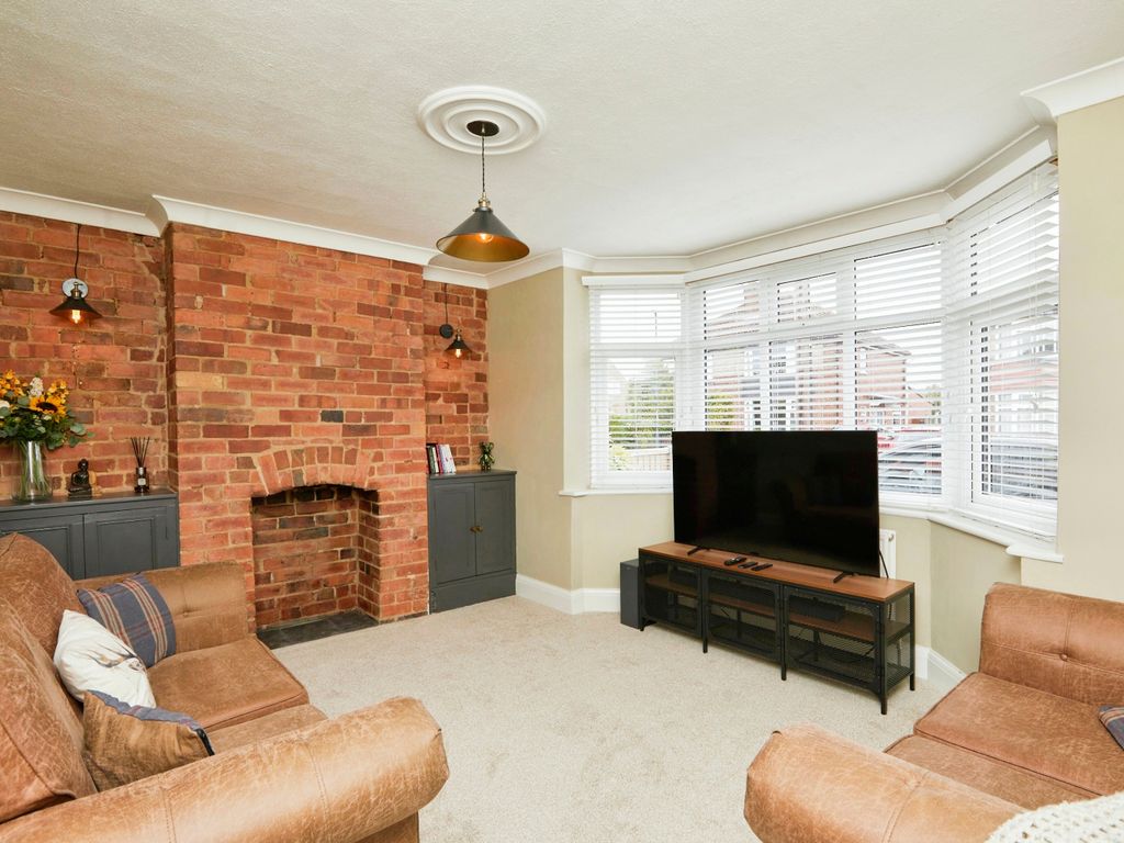 3 bed semidetached house for sale in Devonshire Drive, Mickleover, Derby DE3, £249,950 Zoopla