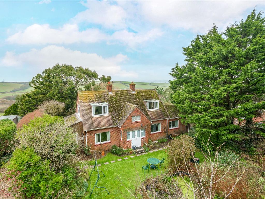 3 bed detached bungalow for sale in Coldharbour, Chickerell, Weymouth DT3, £500,000 Zoopla