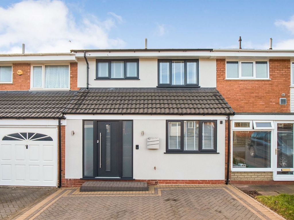 3 bed terraced house for sale in Fastmoor Oval, Kitts Green, Birmingham