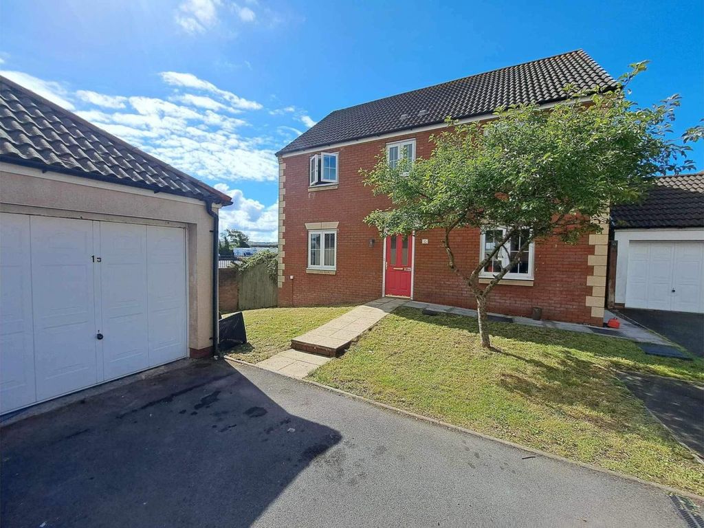 4 bed detached house for sale in Tir Yr Yspyty, Llanelli SA14, £259,500