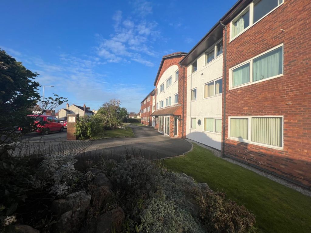 1 bed flat for sale in Claremount Court, Claremount Road, Wallasey CH45