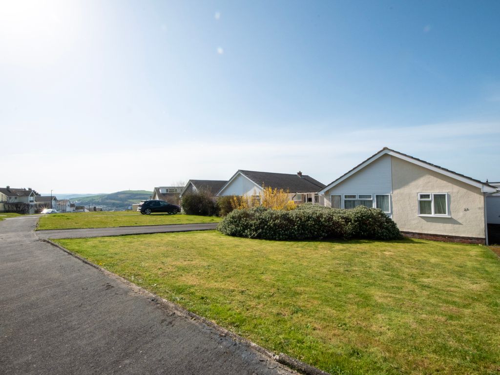 4 bed detached bungalow for sale in Penygraig, Aberystwyth SY23 Zoopla