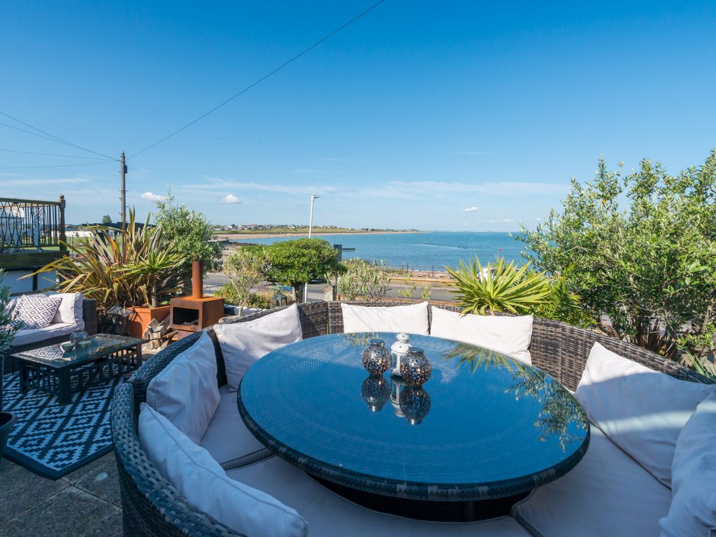 4 bed detached bungalow for sale in Hampton Pier Avenue, Hampton, Herne