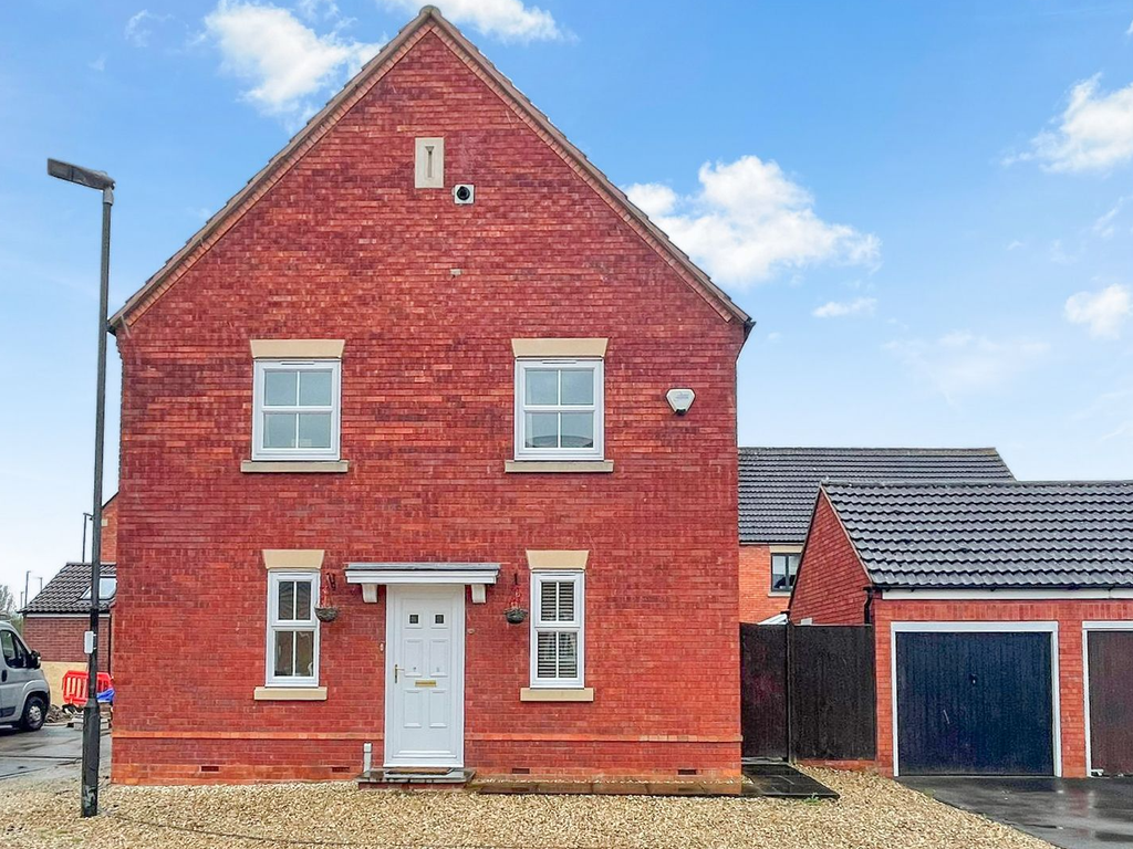 3 bed detached house for sale in Peach Close, Walton Cardiff