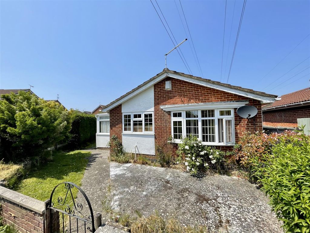 2 bed detached bungalow for sale in Falconer Drive, Hamworthy, Poole