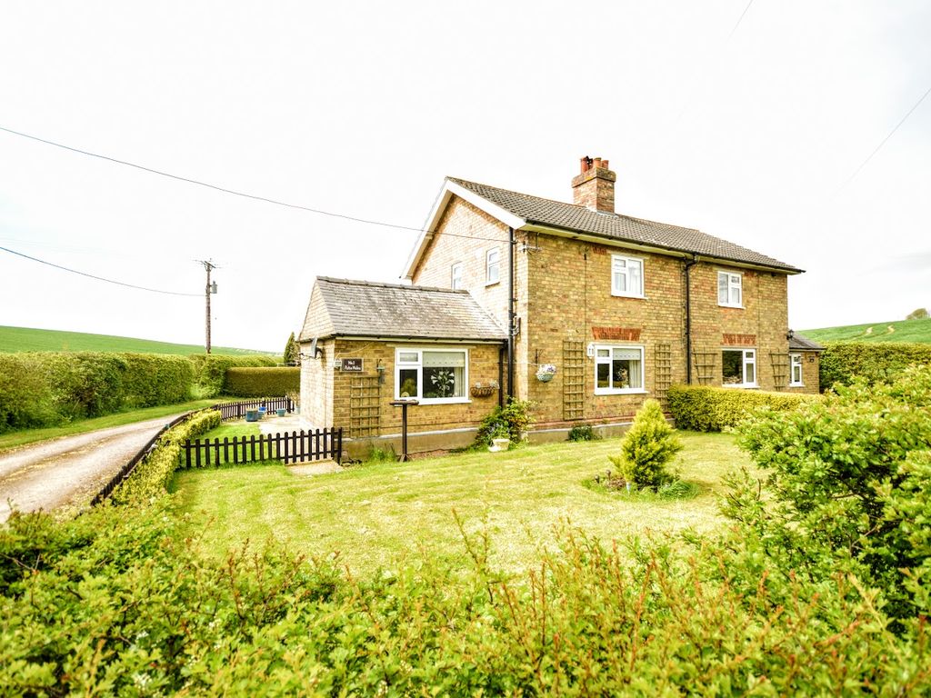 2 bed semidetached house for sale in Calcethorpe, Calcethorpe LN11