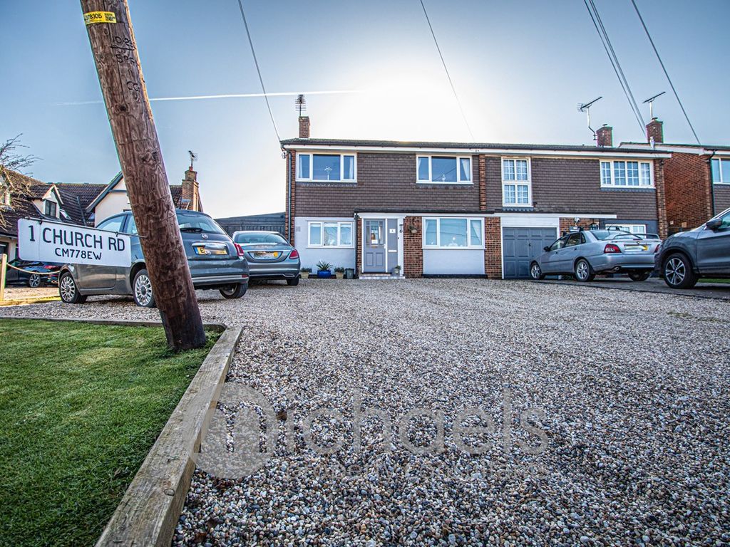 4 bed semidetached house for sale in Church Road, Bradwell, Braintree