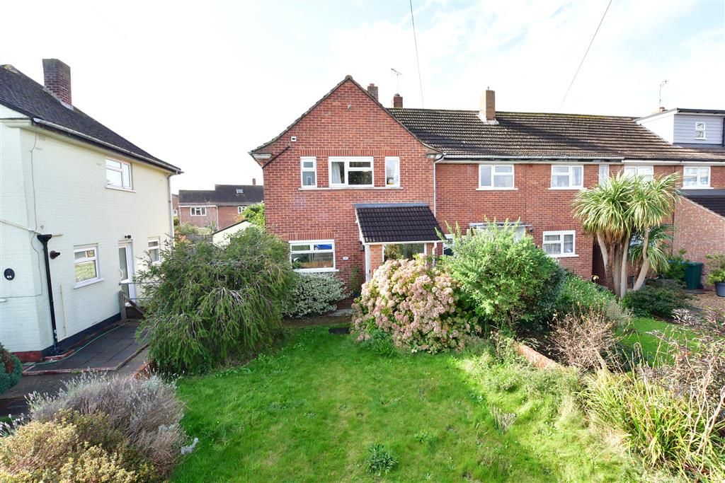 2 bed end terrace house for sale in Chestnut Grove, Bognor Regis, West