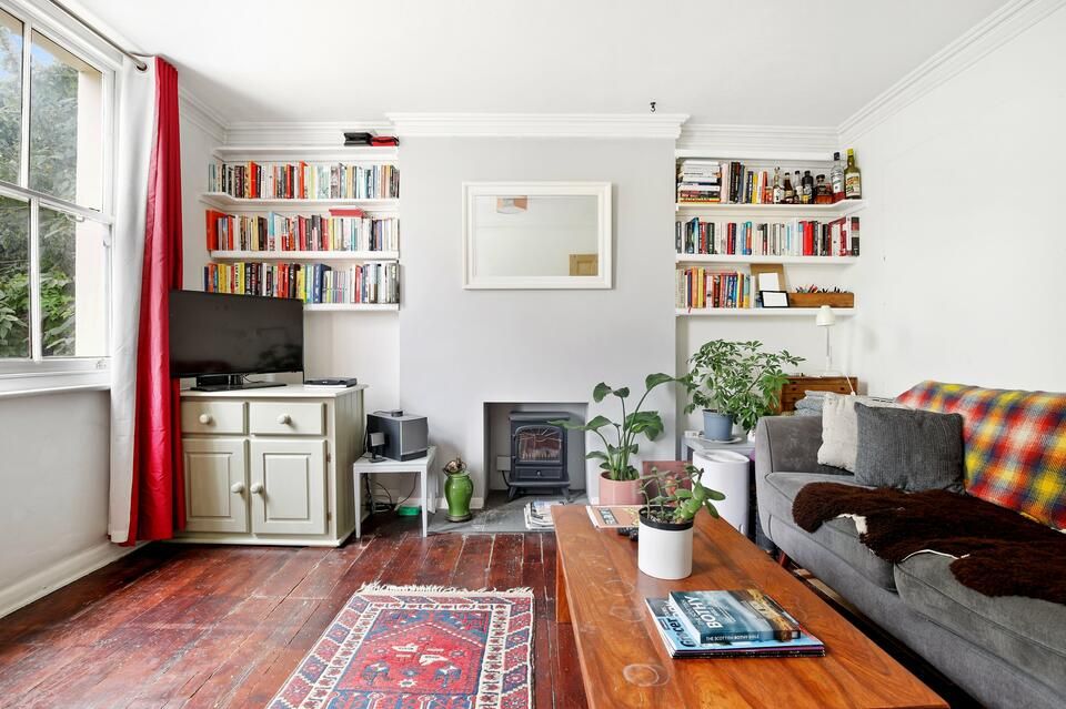 1 bed flat for sale in Peckham Park Road, London SE15, £400,000 Zoopla