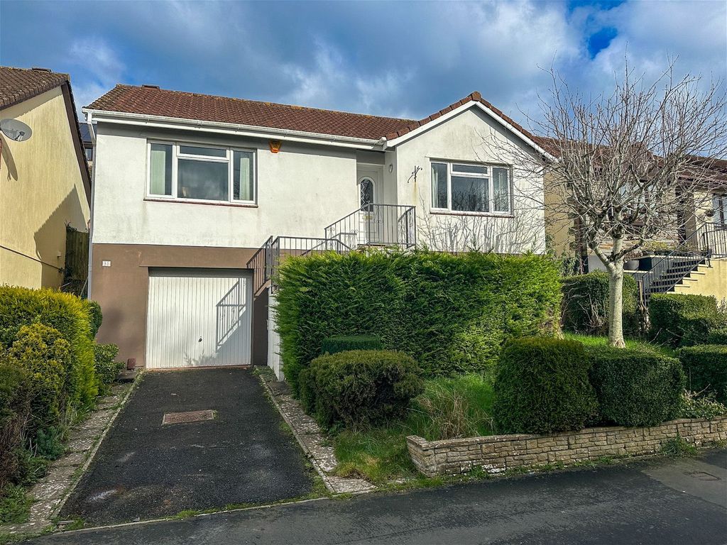 3 bed bungalow for sale in Barton Drive, Newton Abbot TQ12, £315,000