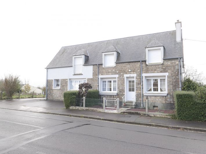 4 bed property for sale in SaintBarthelemy, Bretagne, 56150, France, £