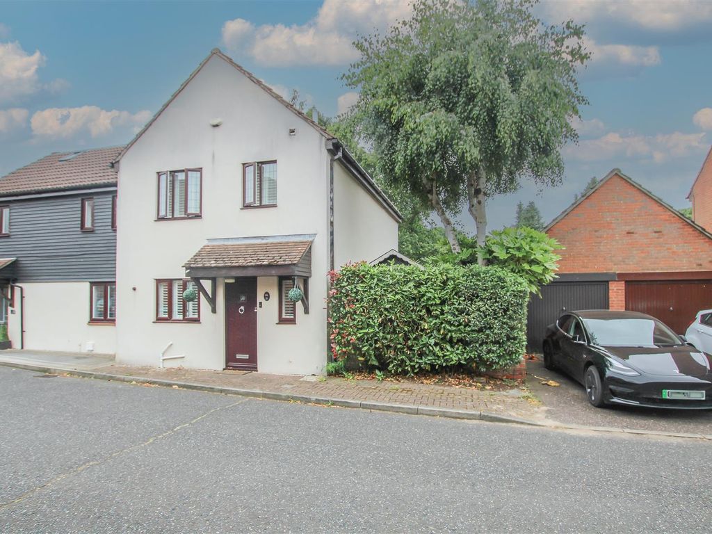 3 bed semidetached house for sale in Conifer Drive, Warley, Brentwood CM14, £550,000 Zoopla