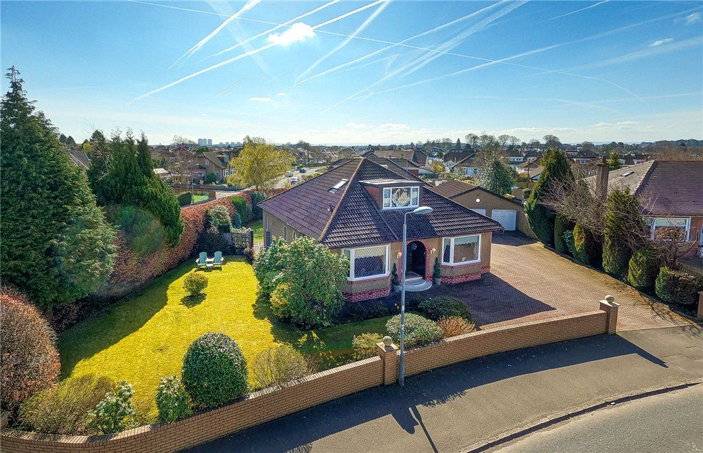 4 bed detached house for sale in Buchanan Drive, Bearsden, Glasgow G61