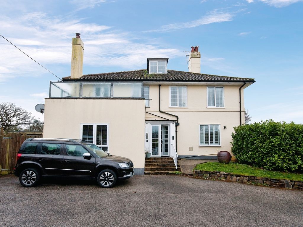 3 bed flat for sale in Ellerslie Lane, BexhillOnSea TN39 Zoopla