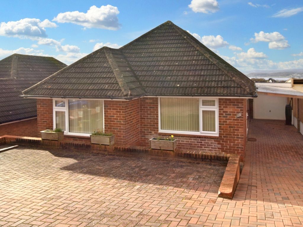 2 bed bungalow for sale in Willow Avenue, Exmouth, Devon EX8, £400,000