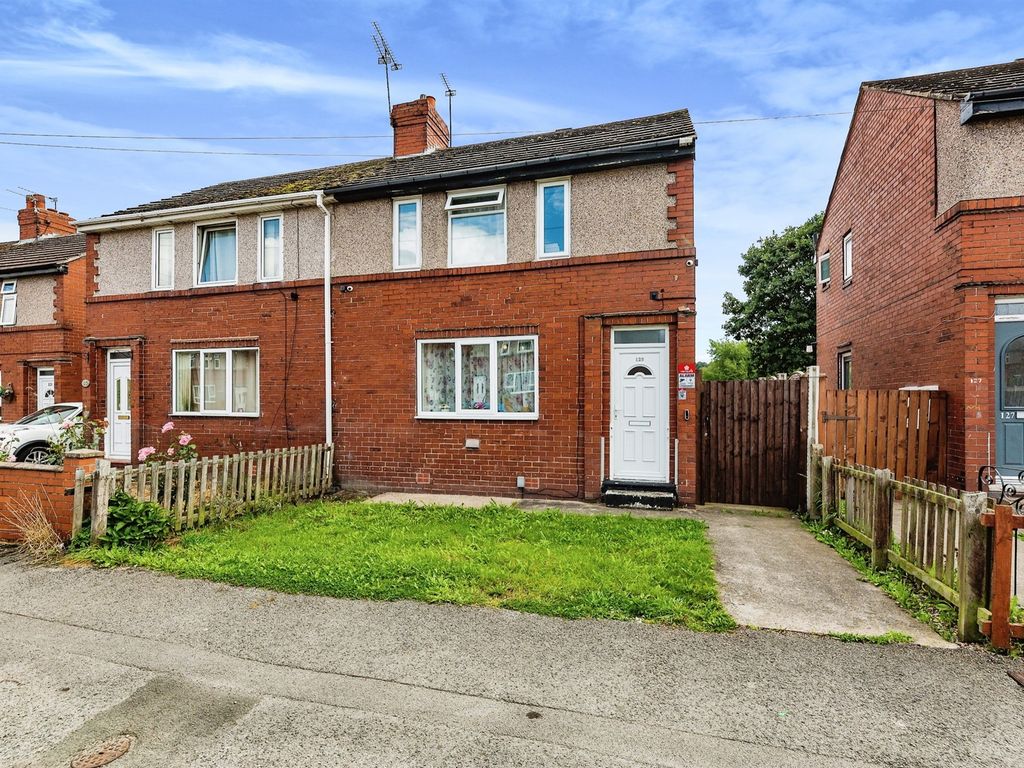 3 bed semidetached house for sale in Lang Avenue, Lundwood, Barnsley S71, £120,000 Zoopla