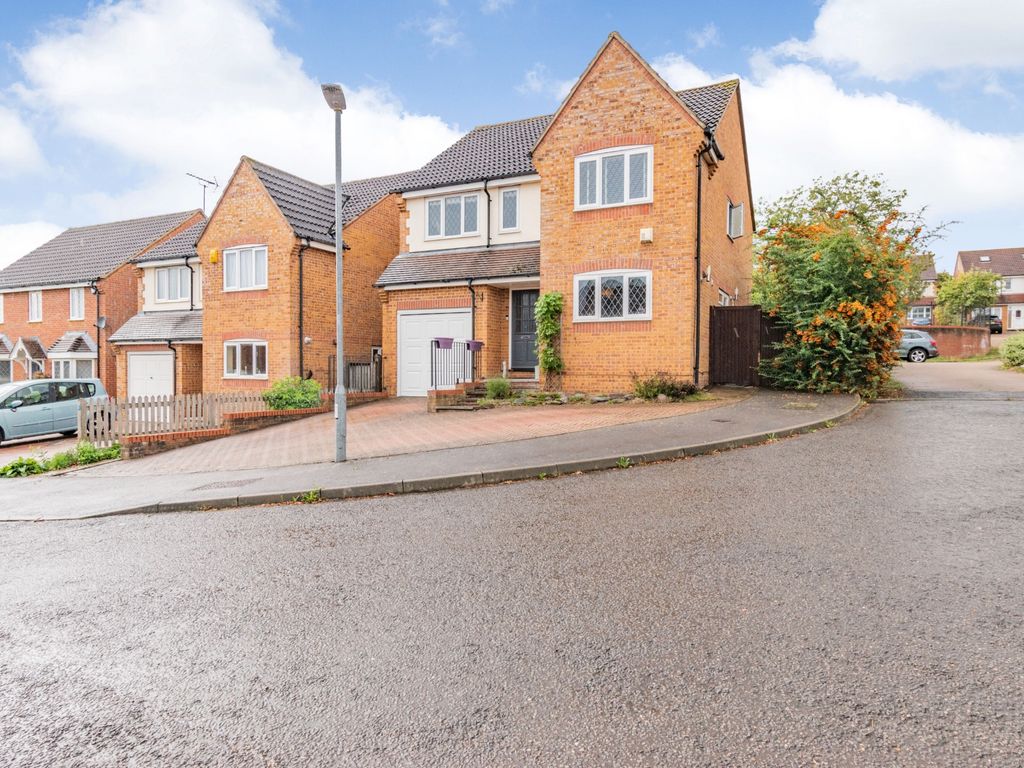 4 bed detached house for sale in Thellusson Way, Rickmansworth WD3 Zoopla