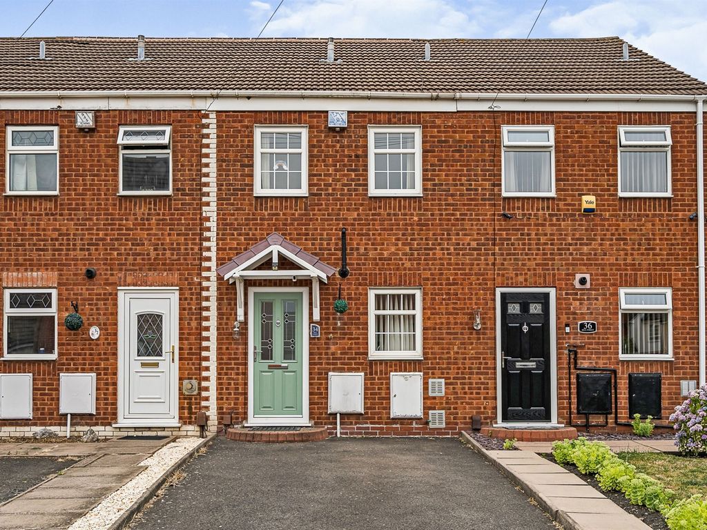 2 bed terraced house for sale in Bell Street, Tipton DY4 Zoopla