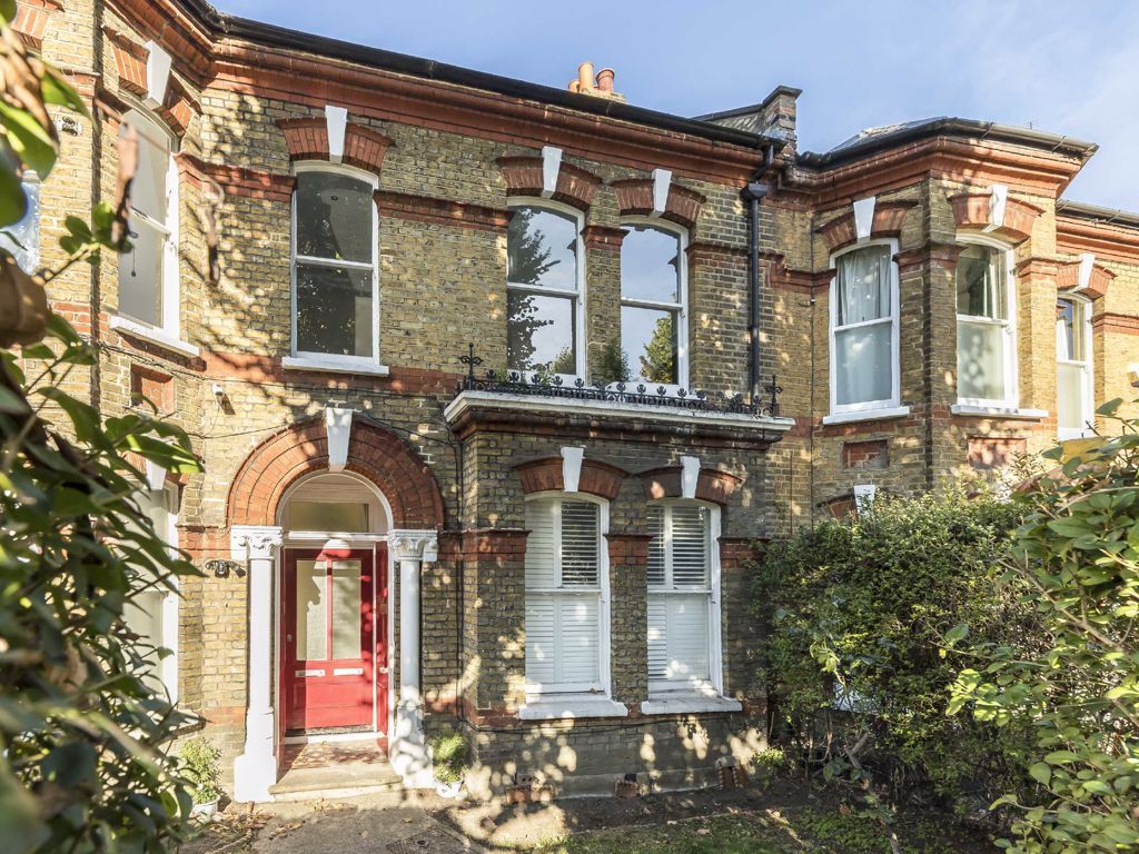4 bed flat for sale in Barry Road, London SE22 Zoopla