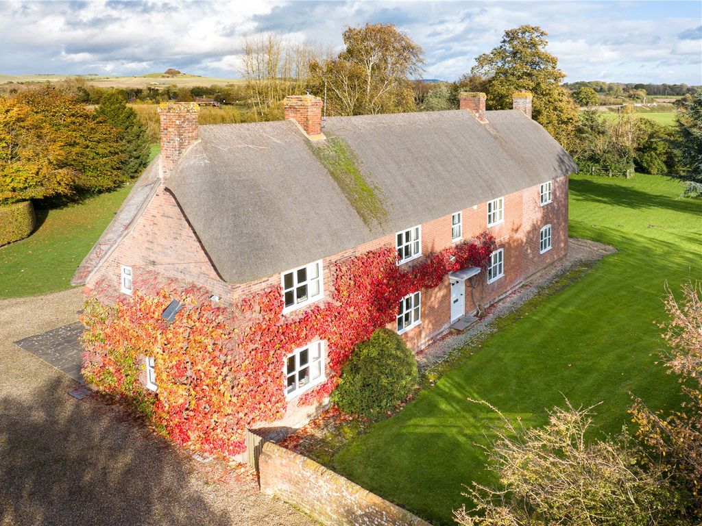 5 bed detached house for sale in Beechingstoke, Pewsey, Wiltshire SN9