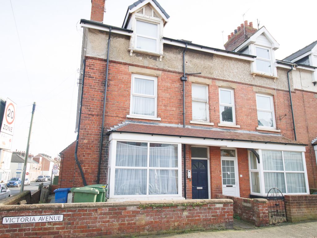 2 bed flat for sale in Victoria Avenue, Filey YO14 Zoopla