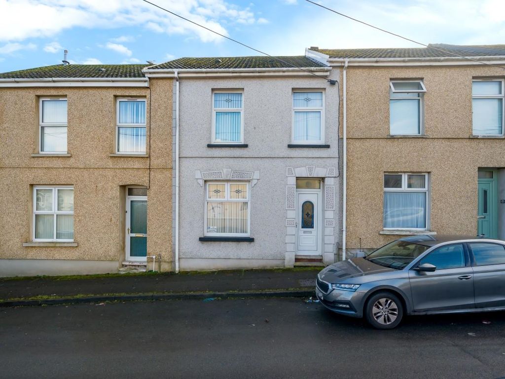 3 bed terraced house for sale in Charles Street, Llanelli SA15 Zoopla