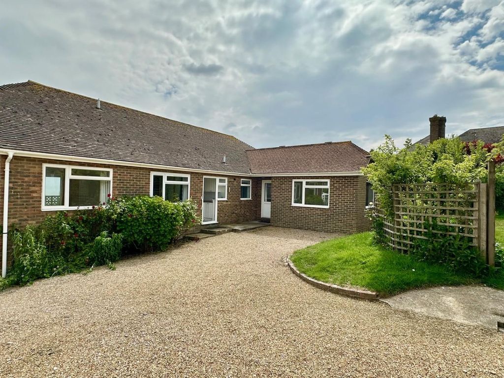 4 bed detached bungalow for sale in Channel Way, Fairlight, Hastings