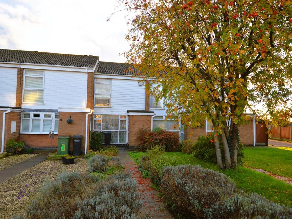 2 bed terraced house for sale in Burnham Close, Wigston, Leicestershire
