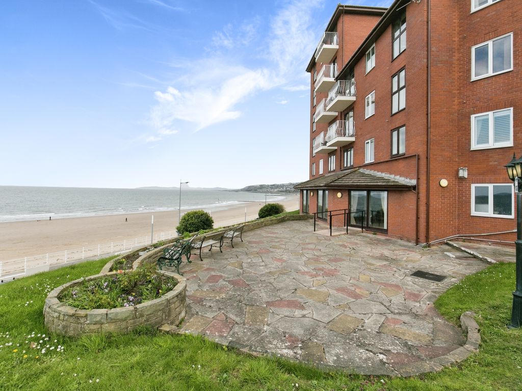 2 bed flat for sale in Marine Road, Bae Colwyn, Marine Road, Colwyn Bay