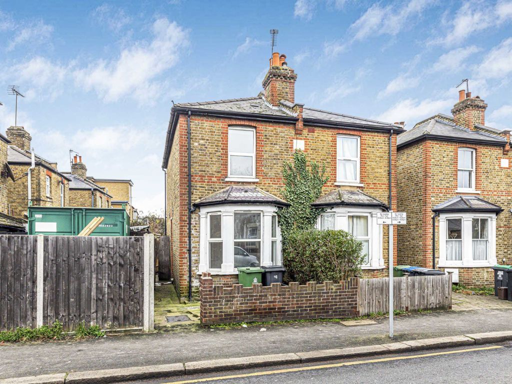 3 bed semidetached house for sale in Villiers Road, Kingston Upon