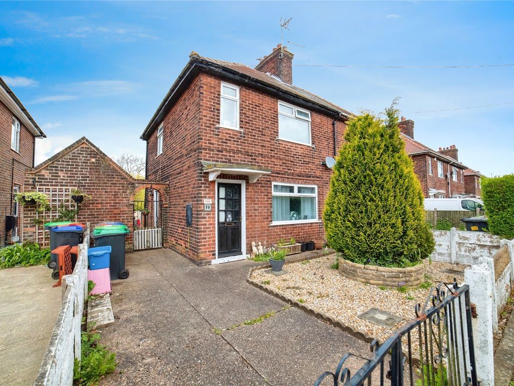 3 bed semidetached house for sale in Barker Avenue, SuttonInAshfield