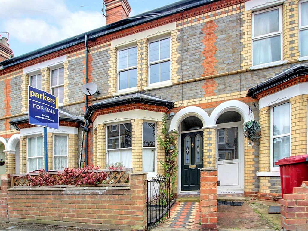2 bed terraced house for sale in Radstock Road, Reading, Berkshire RG1