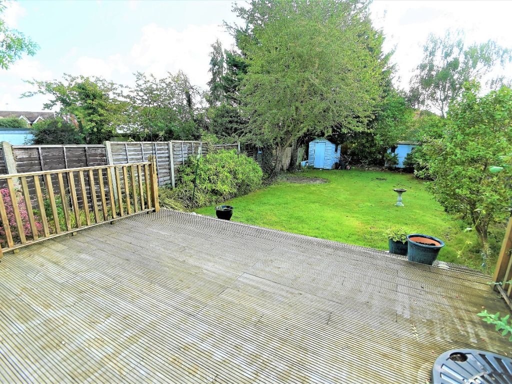 3 bed bungalow for sale in Church Road, Iver Heath, Buckinghamshire SL0