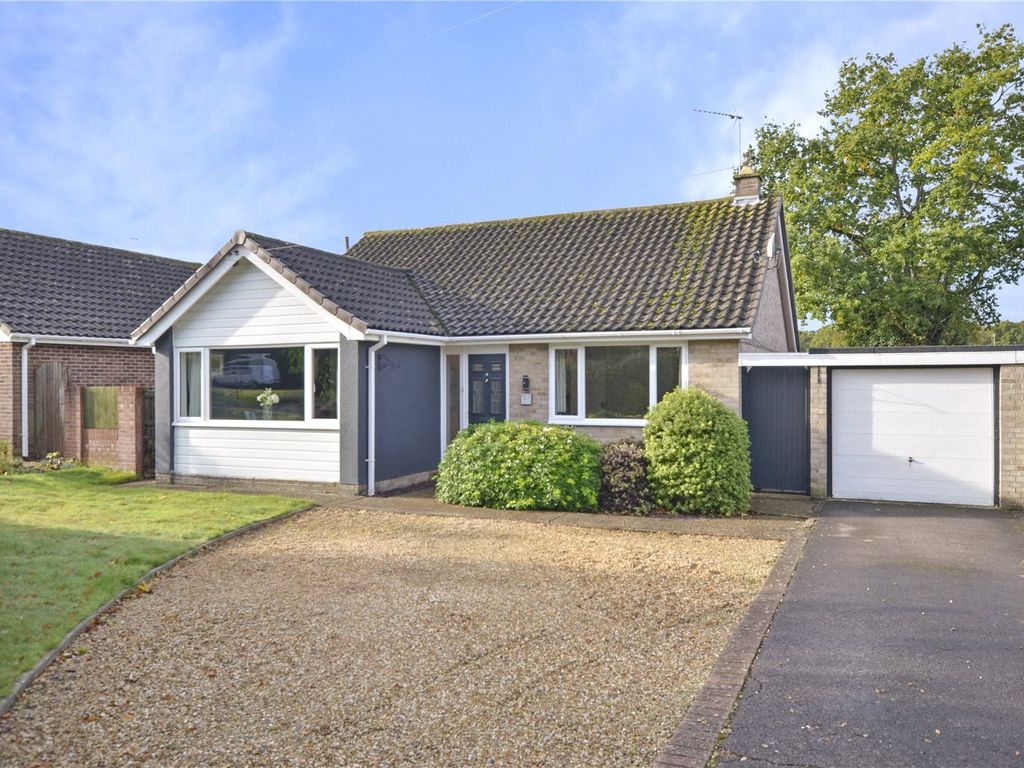 3 bed bungalow for sale in Station Road, West Moors, Ferndown, Dorset
