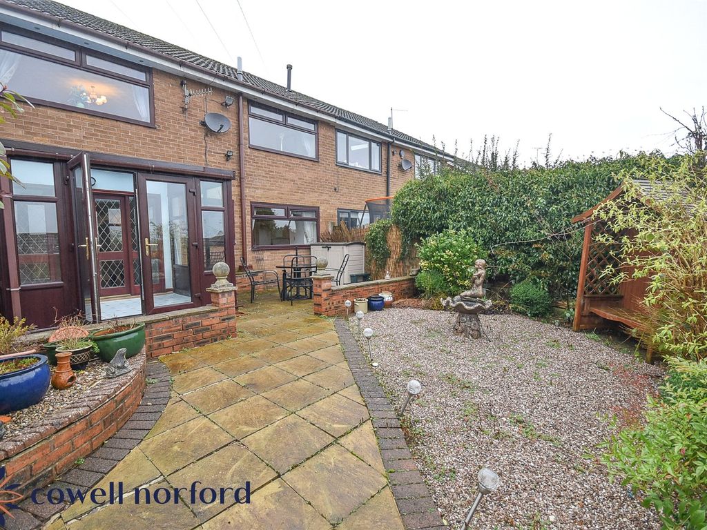 3 bed semidetached house for sale in Harewood Drive, Norden, Rochdale