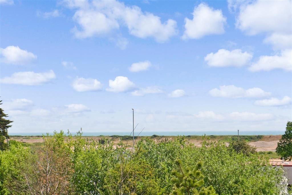 3 bed semi-detached house for sale in Woodpecker Way, Hythe, Kent CT21