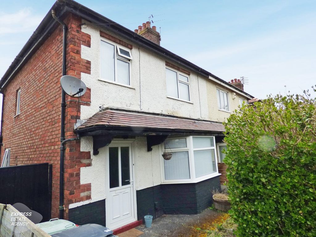 3 bed semidetached house for sale in Cannock Avenue, Blackpool FY3