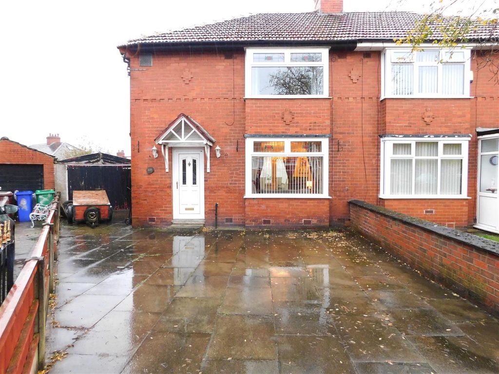 3 bed semidetached house for sale in Hillside Close, Moston, Manchester M40, £250,000 Zoopla