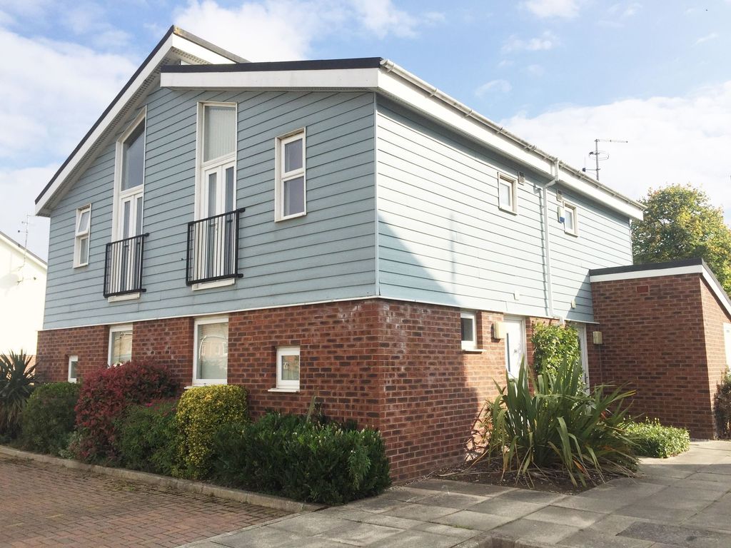 1 bed to rent in Hannah Court, Buckshaw Village PR7, £595