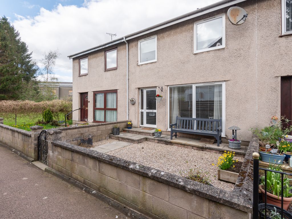 3 bed terraced house for sale in Lordburn Place, Forfar DD8, £110,000