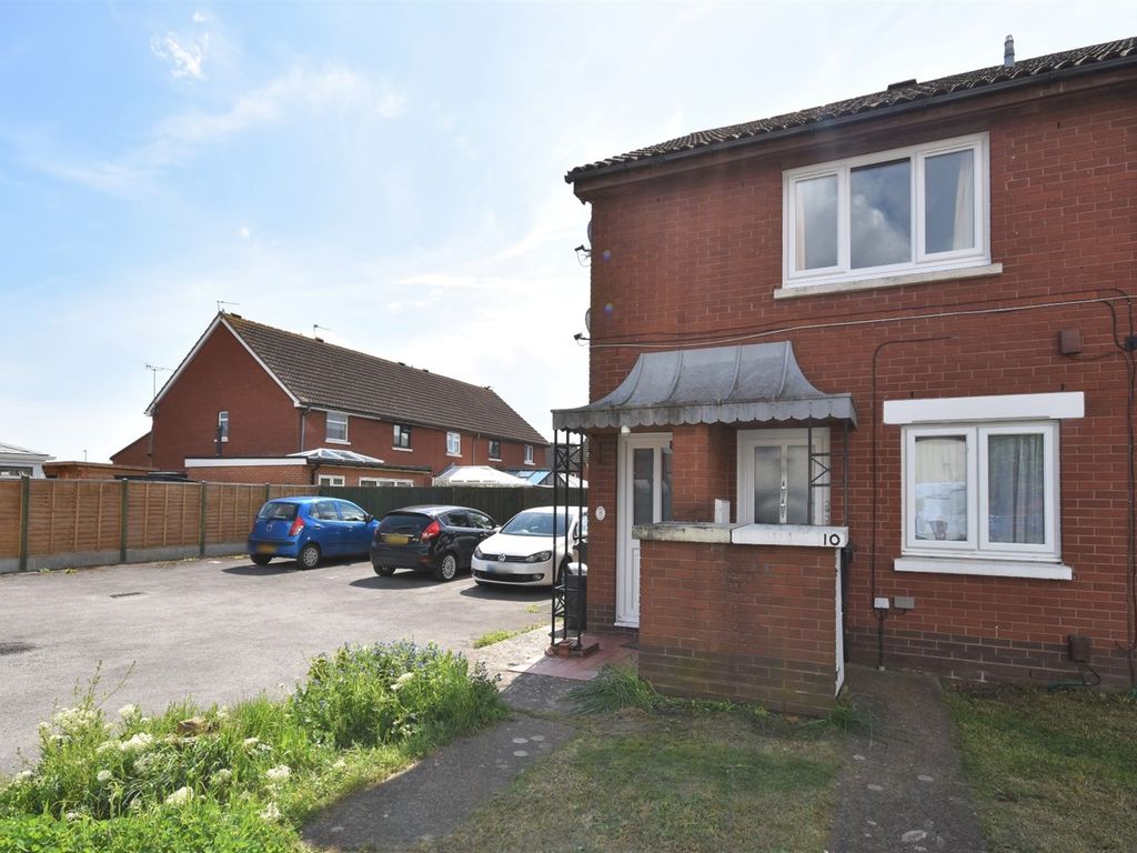 1 bed flat to rent in 10 Stroudley Avenue, Drayton, Portsmouth