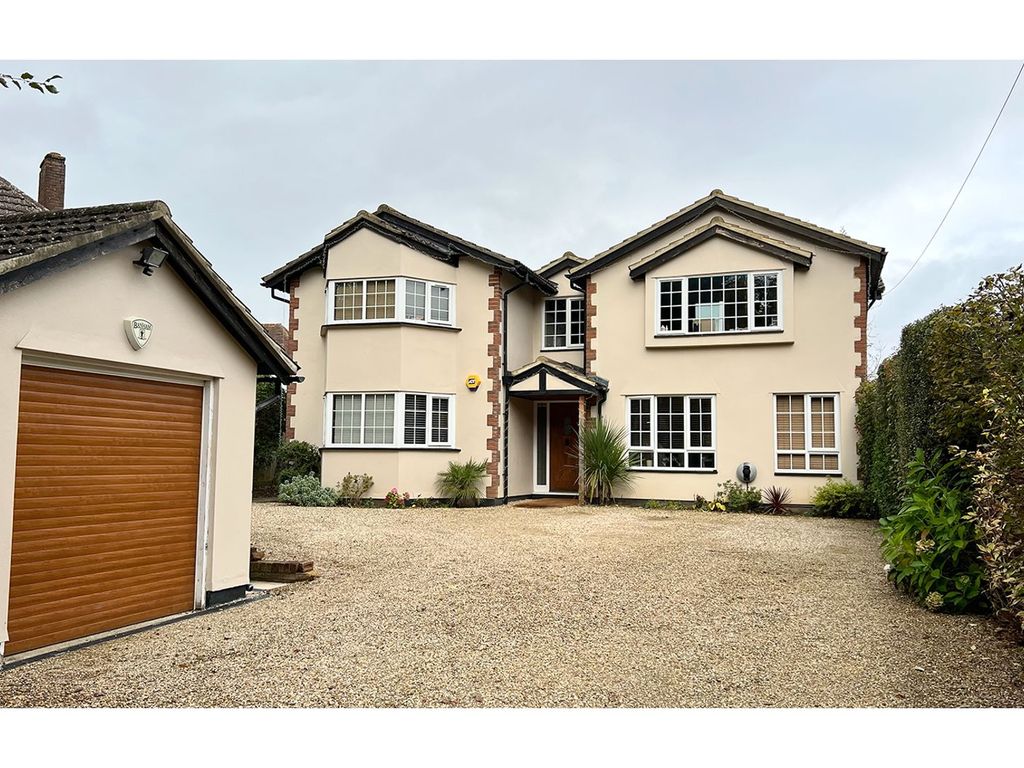 Stevenage Road, Knebworth SG3  