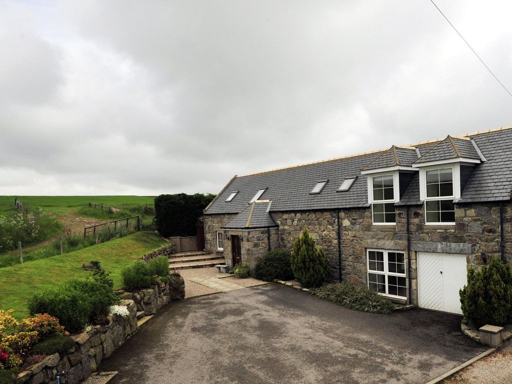 4 bed detached house to rent in Loftend Steading, Fintray, Aberdeen