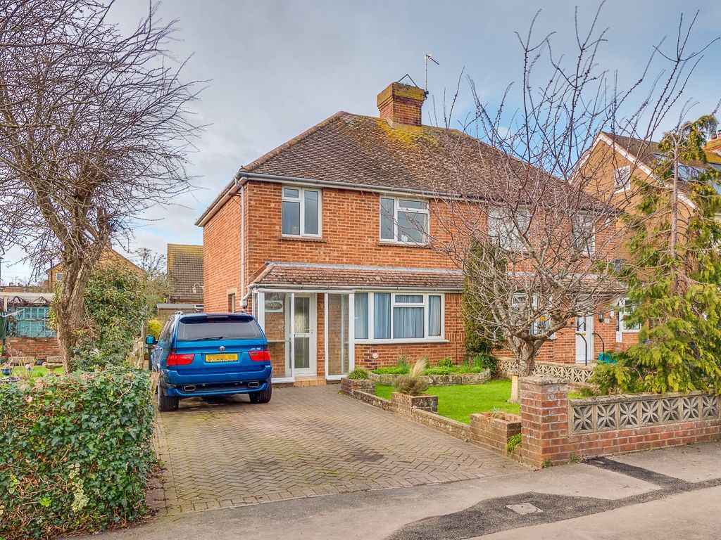 3 bed semidetached house for sale in Western Avenue, Polegate BN26