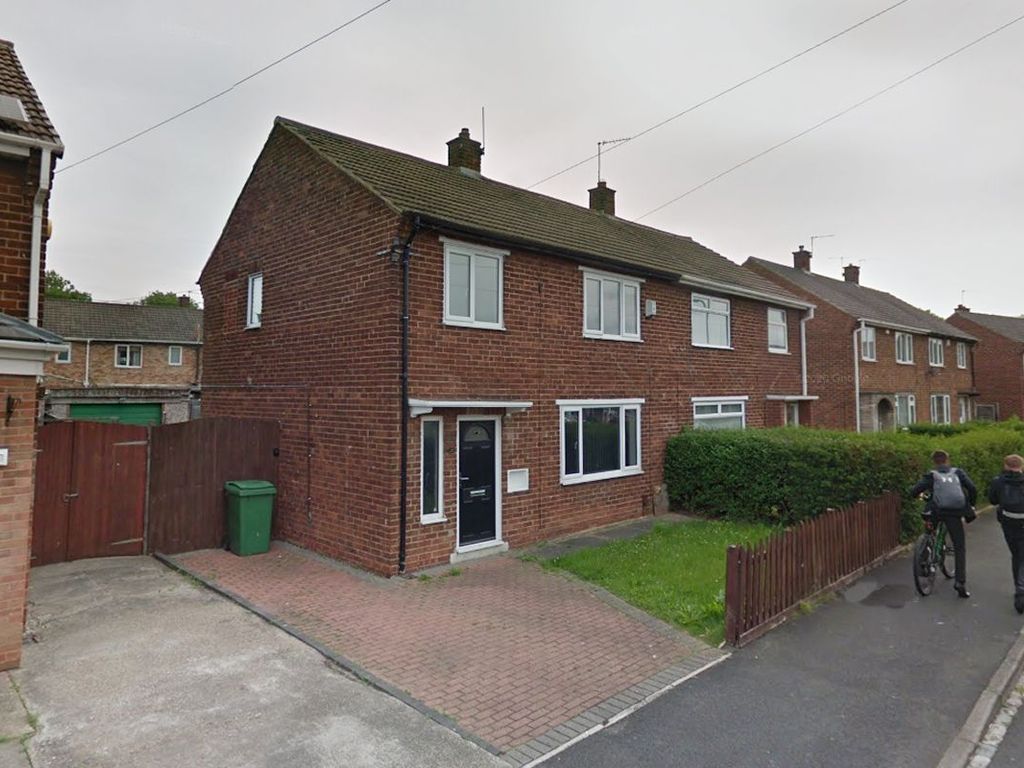 3 bed semidetached house for sale in 29, Hollinside Road, Billingham