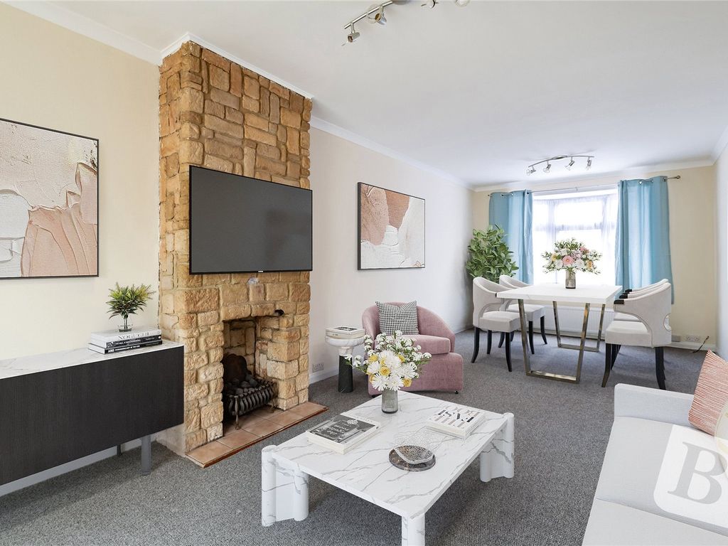 3 bed end terrace house for sale in Lullington Road, Dagenham RM9, £